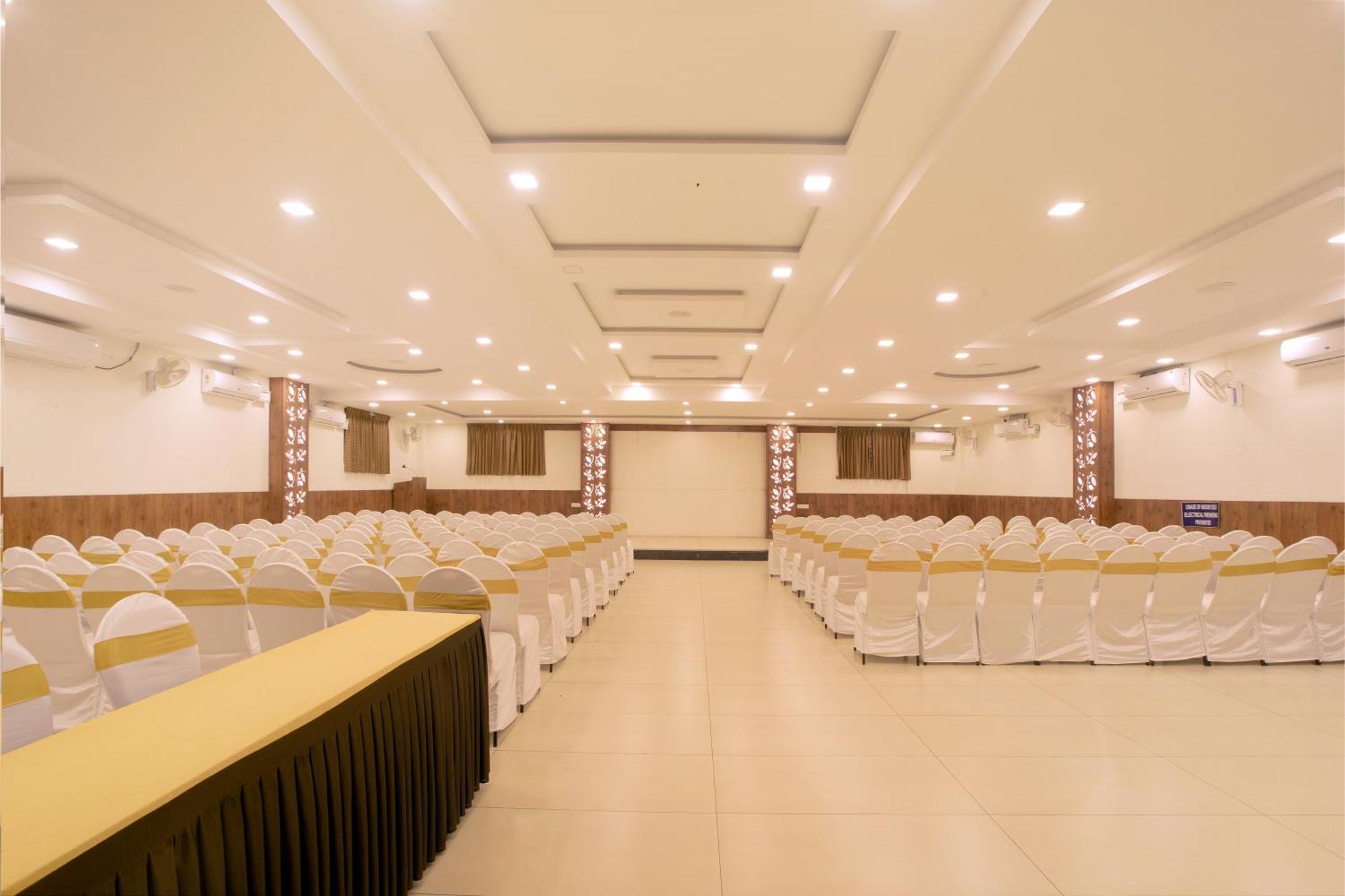Hotel Manjhi Residency Tiruchirappalli Zewnętrze zdjęcie