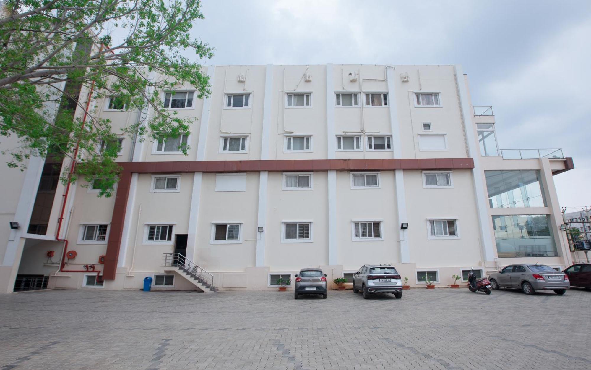 Hotel Manjhi Residency Tiruchirappalli Zewnętrze zdjęcie