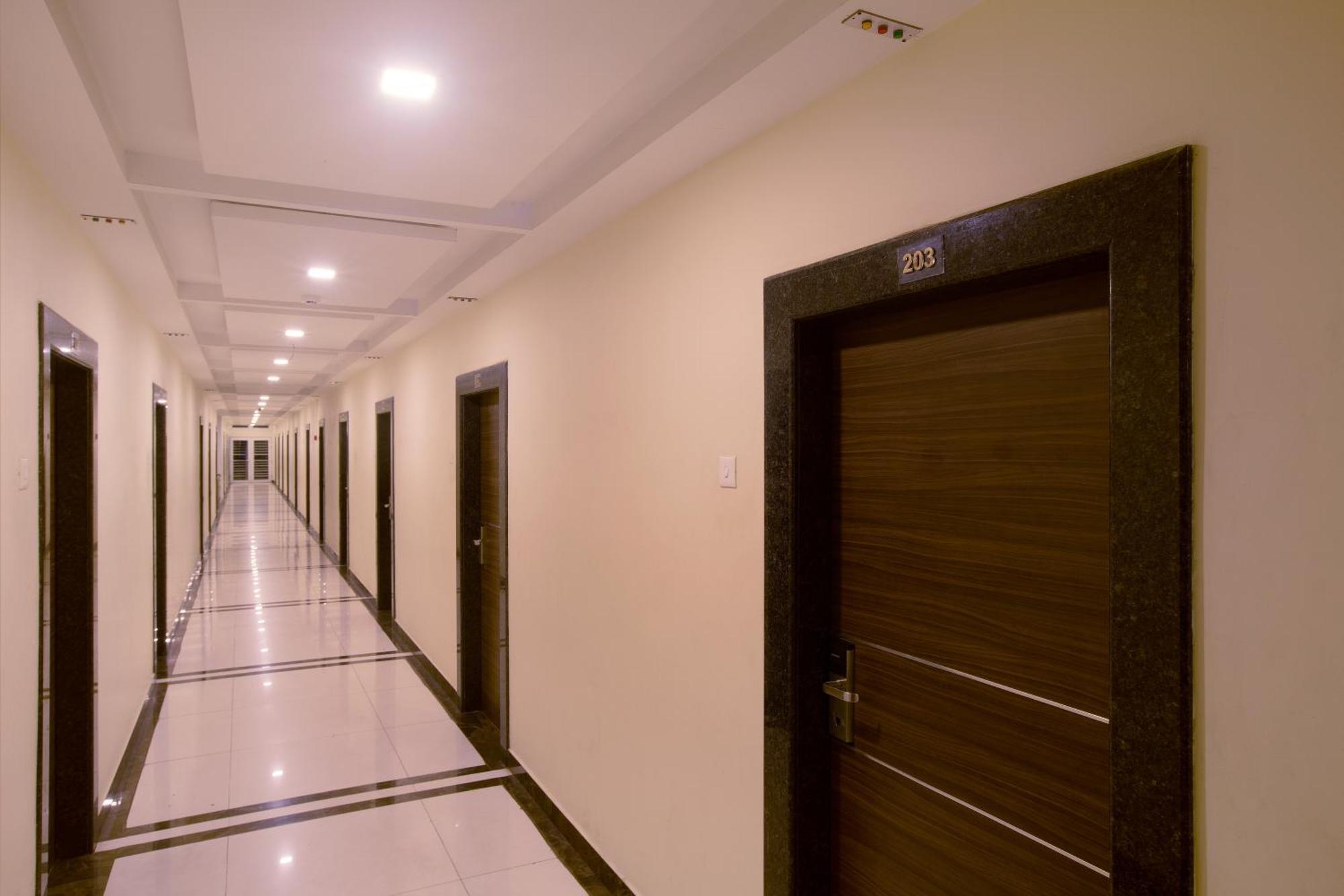 Hotel Manjhi Residency Tiruchirappalli Zewnętrze zdjęcie