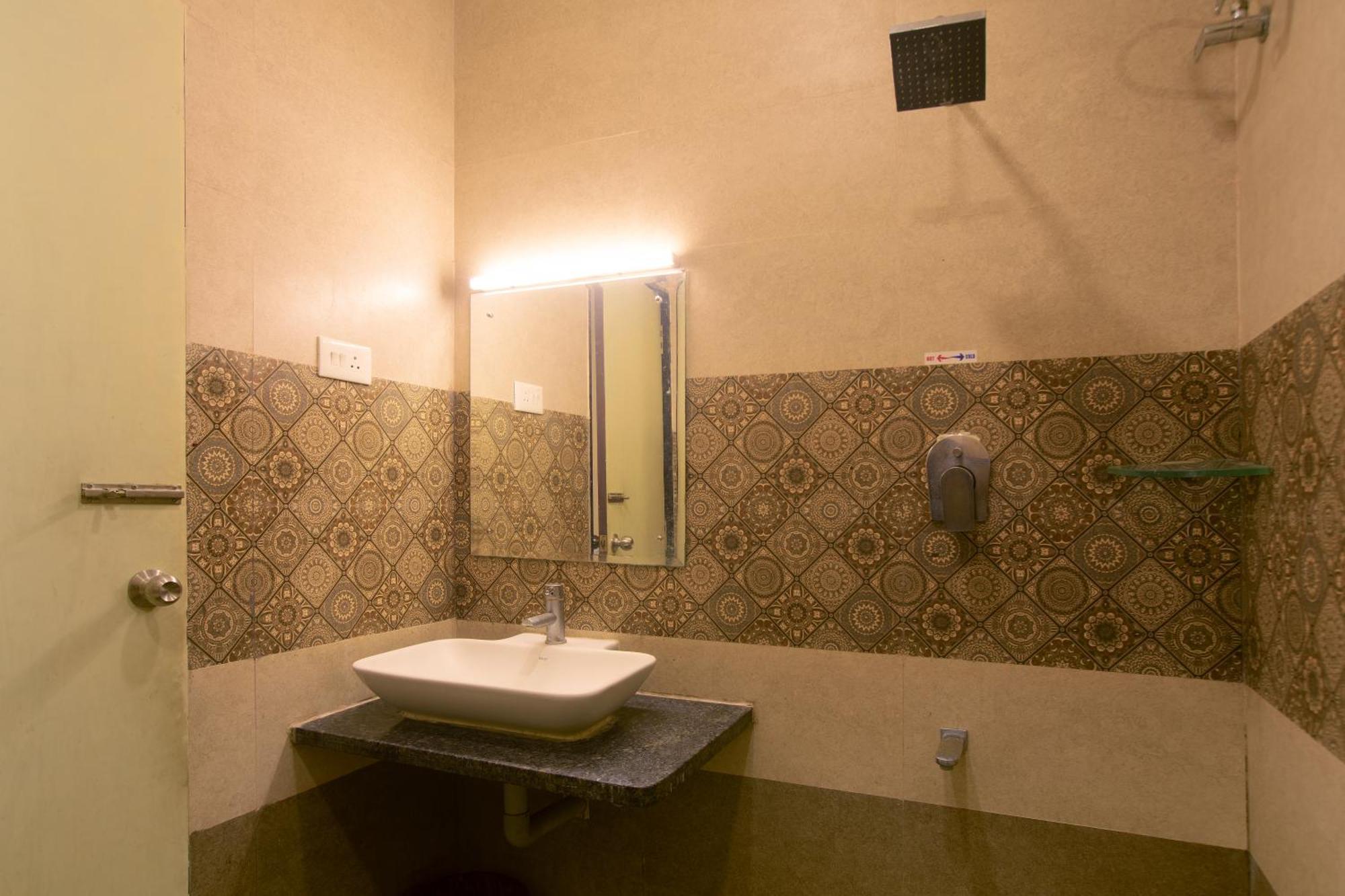 Hotel Manjhi Residency Tiruchirappalli Zewnętrze zdjęcie