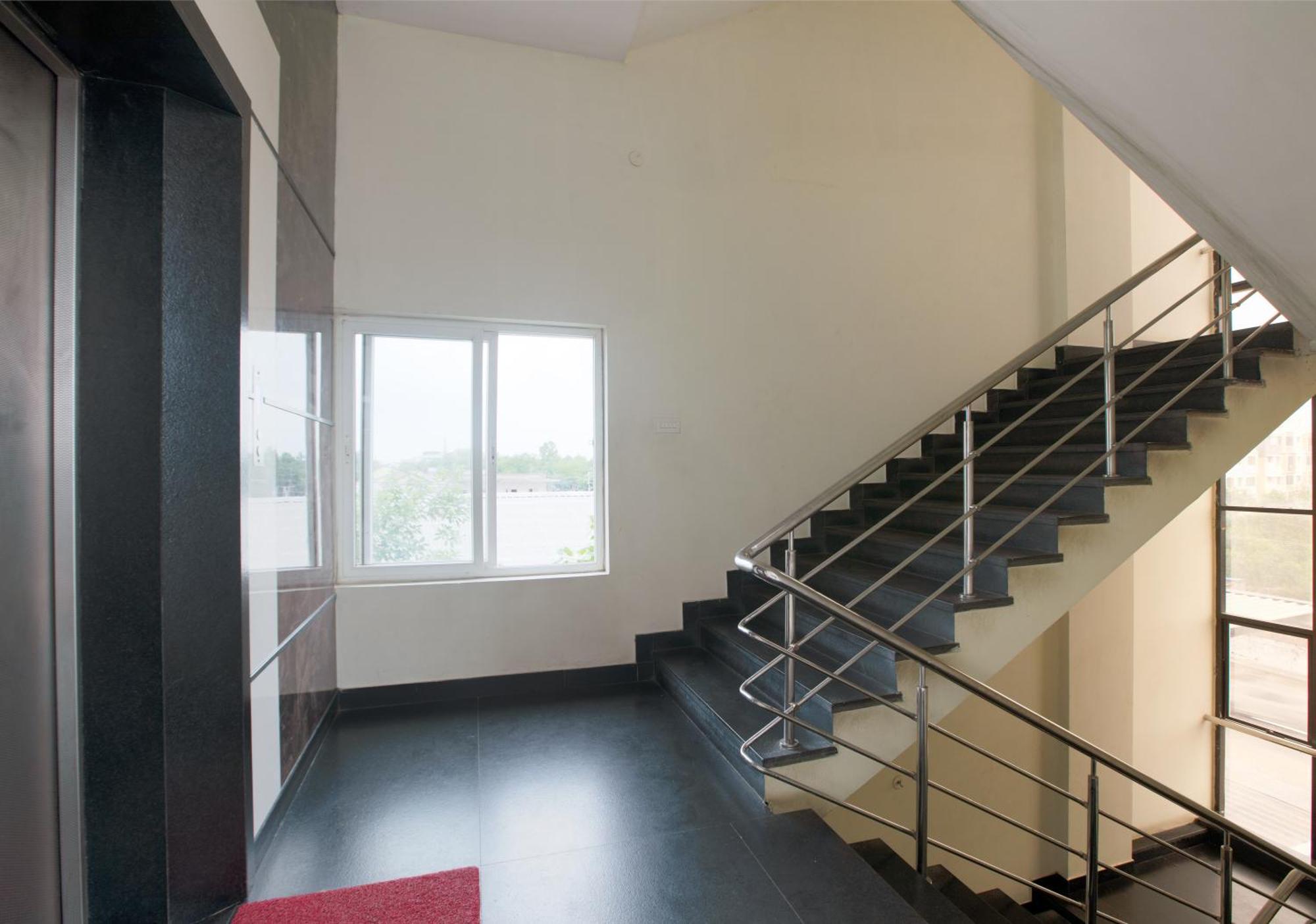 Hotel Manjhi Residency Tiruchirappalli Zewnętrze zdjęcie