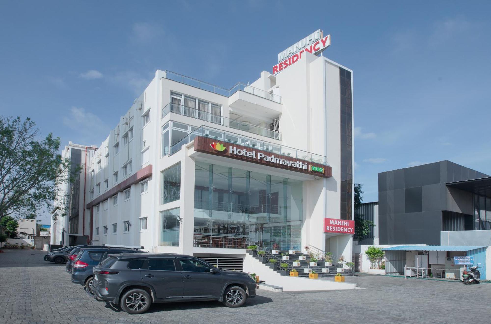 Hotel Manjhi Residency Tiruchirappalli Zewnętrze zdjęcie